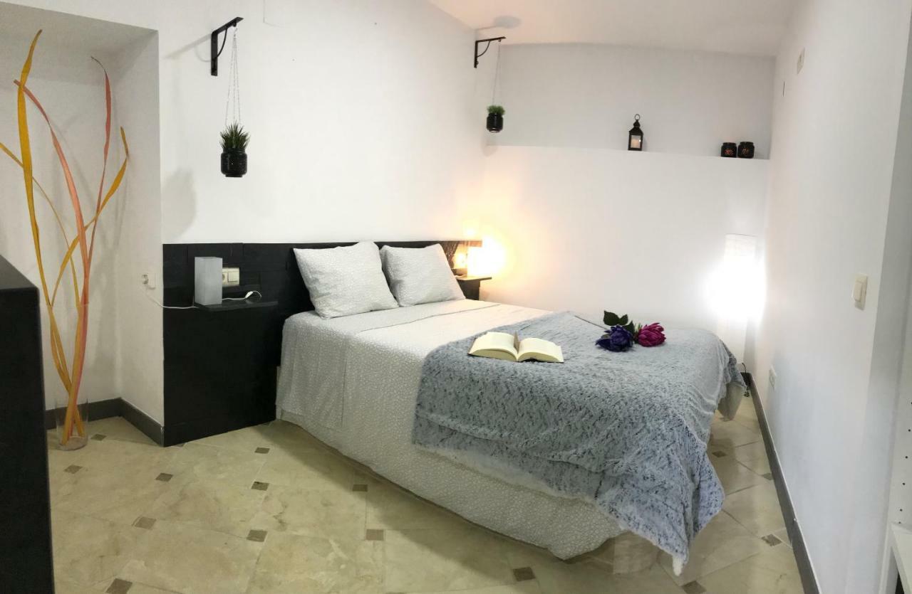 Loft Arco Del Cristo. Appartement Caces Buitenkant foto